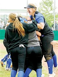 On brink of elimination, Lowry rallies to advance to state tournament