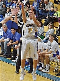 Buckaroos thrill the home crowd with two league wins