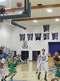 Bulldogs go down 53-37 to Eureka at home