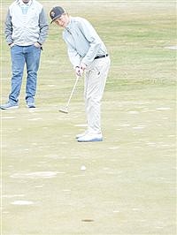 Lowry finishes second on home course, fourth in Fernley