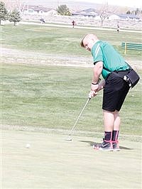 Battle Mountain's Villanueva, Tucker qualify for state golf tournament