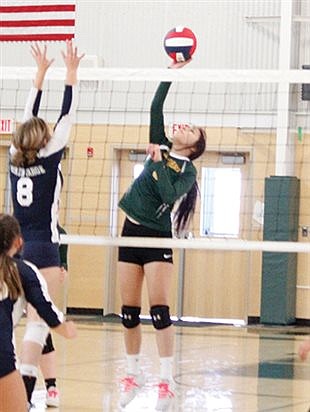 Battle Mountain volleyball team finishes season with win over North Tahoe