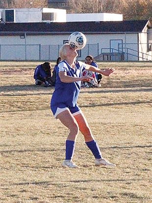 Lowry falls in season finale to North Tahoe