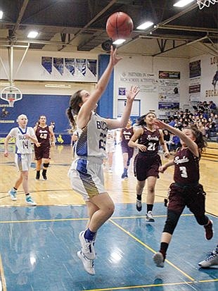 Lady Bucks cruise past Railroaders for first Northern 3A victory