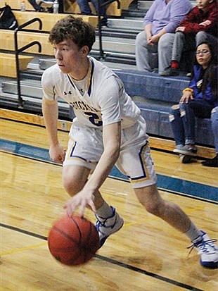 Lowry boys races past Sparks
