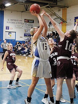 Lady Bucks move into second place in  Northern 3A with wins over Indians, Spartans 