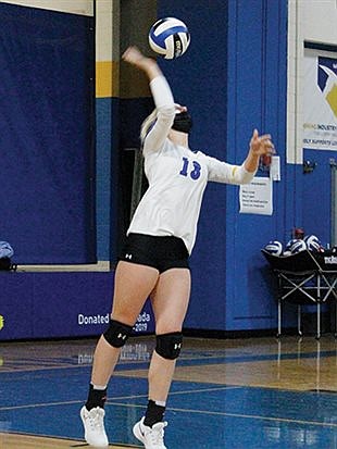 Lady Bucks fall to Spartans, Dust Devils in Eastern 3A action