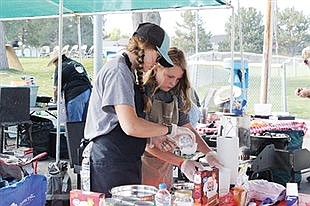Hot Pots take home People’s Choice Award at 13th annual Buckaroo Dutch Oven Cookoff