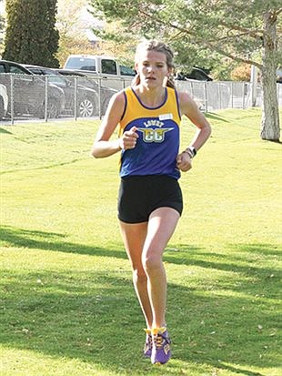 Kuskie runs away with individual title at Lowry Invitational