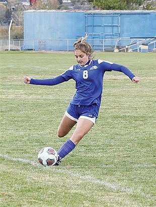 Lady Bucks finish season with losses to Spartans, Indians