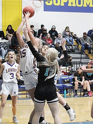Lowry girls finish third at Gator Classic in Las Vegas 