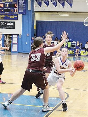 Lady Bucks race past Dust Devils