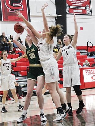 Lady Mustangs basketball win two of three during the week