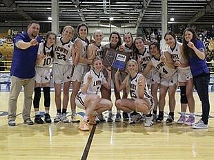 Lowry girls win first regional championship since 2016