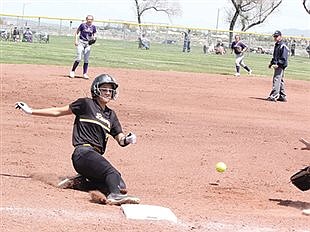 Lowry softball knocked out of regional tournament, fall short of state bid