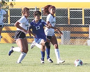 After long layoff, Lowry girls split matches with Wooster, Churchill County