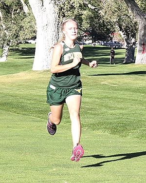 Longhorns take to the course in Winnemucca