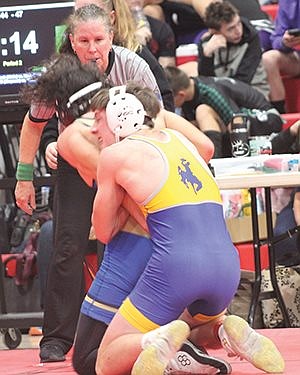 Lowry claims top spot at Lovelock Mustangs Invitational 