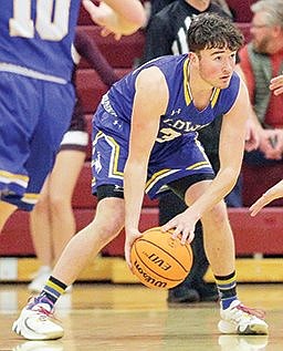 Lowry swept by Elko, Churchill County
