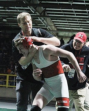 Elerick wins 2A state wrestling championship 