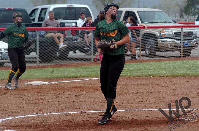 Pershing County scores twice in final inning to beat Battle Mountain softball 