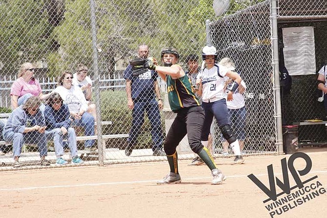 Lady Longhorns drop two games at state softball championships