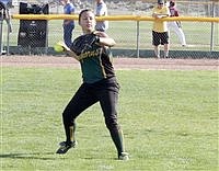 Lady Longhorns drop two games to Wolverines in league play