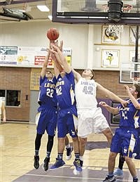 Lowry last-second shot comes up short in one-point loss at Spring Creek
