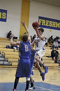 Buckaroos freshmen rally to beat Reed, junior varsity falls to Raiders