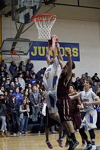 Buckaroo boys hold off Sparks to pick up first league victory