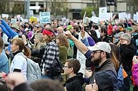 Thousands rally for pro-science policy and funding