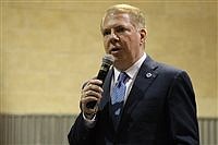 Mayor Ed Murray resigns in wake of a fifth sex abuse claim