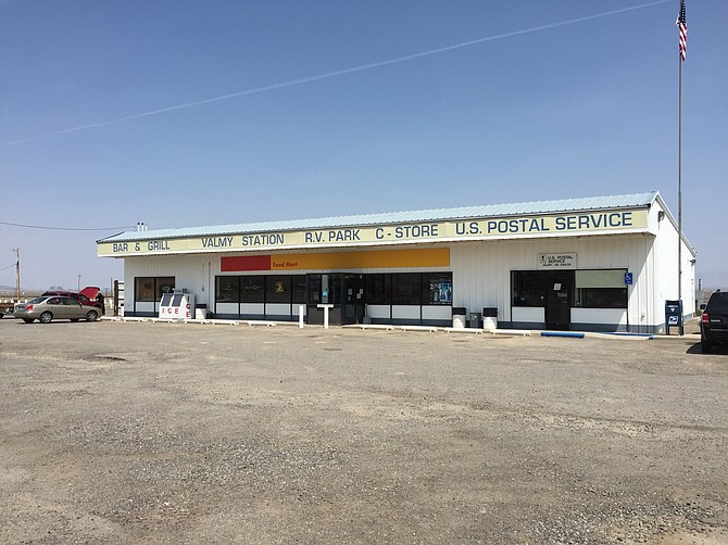 The current Valmy service station, located off Interstate 80, about 35 miles east of Winnemucca. (Photo: Courtesy of Famartin)
