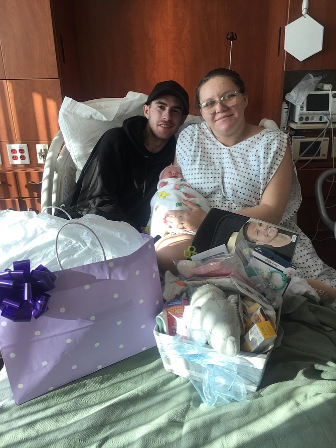 Morgan Bragg and Cameron Bragg welcomed the first baby born of 2022 – Priscilla Bragg