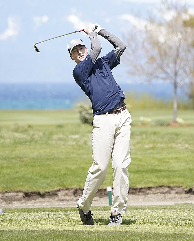 Thomas Ranson/LVN
Oasis Academy senior Tyler Siebecker competes in the Lake Tahoe tournament on Thursday.