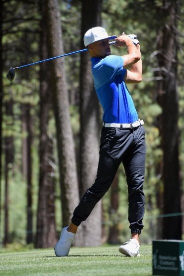 Baseball Hall of Famer Tom Glavine on The American Century Golf