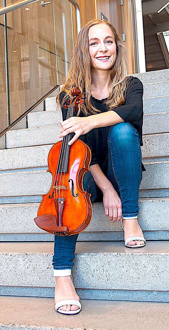 Guest violinist Sarah Cory will perform on Sept. 9 at the CVIC Hall in Minden.