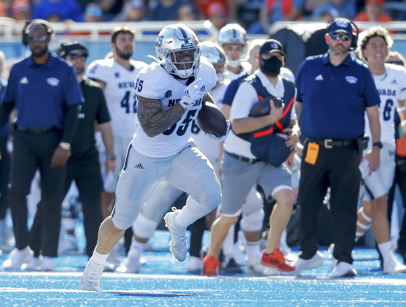 Wyoming Cowboys end Boise State Broncos' 14-game winning streak