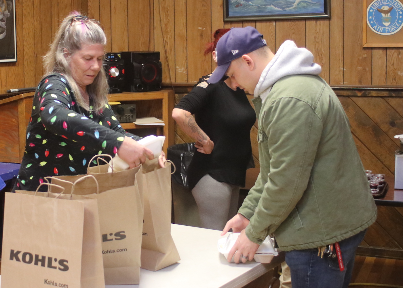 Veterans News American Legion Post 16 provides Thanksgiving meals