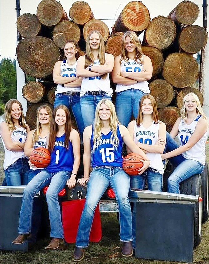 The Eatonville Cruisers girls basketball team poses for a photo earlier in the season.