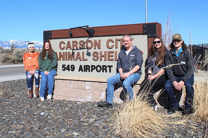 CHS students helping at Carson City Animal Shelter | Serving Carson City  for over 150 years