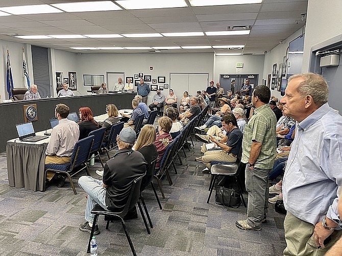 A packed planning commission meeting in September 2022 for the Andersen Ranch West project.