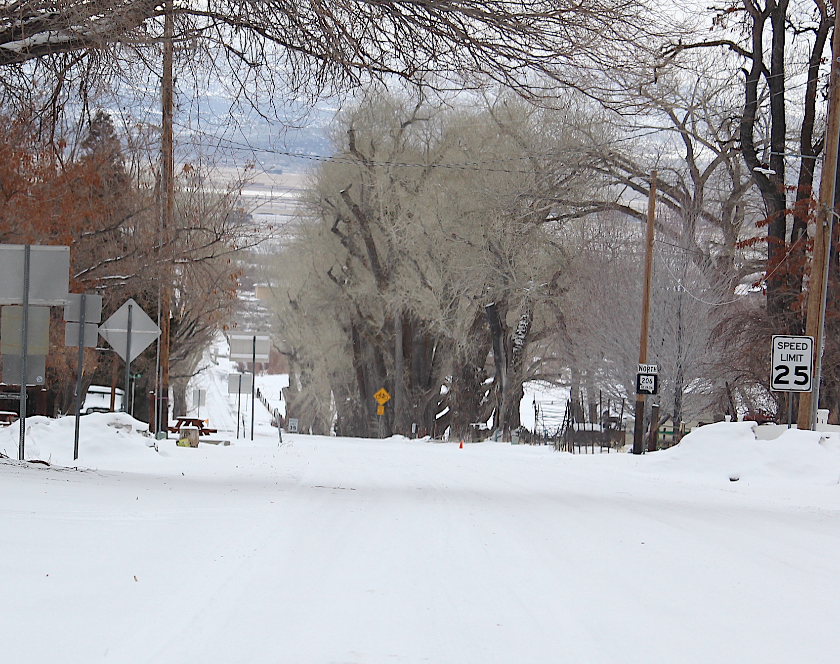 Snowy weather could continue this afternoon Serving Minden