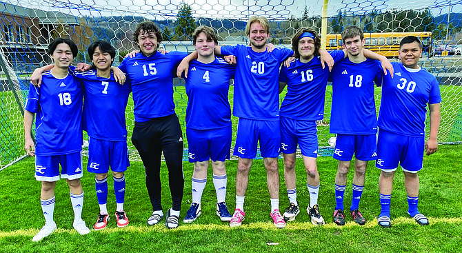 Eatonville’s boys soccer seniors pose for a photo prior to their Senior Night game against Ilwaco. The Cruisers claimed an 8-0 win.