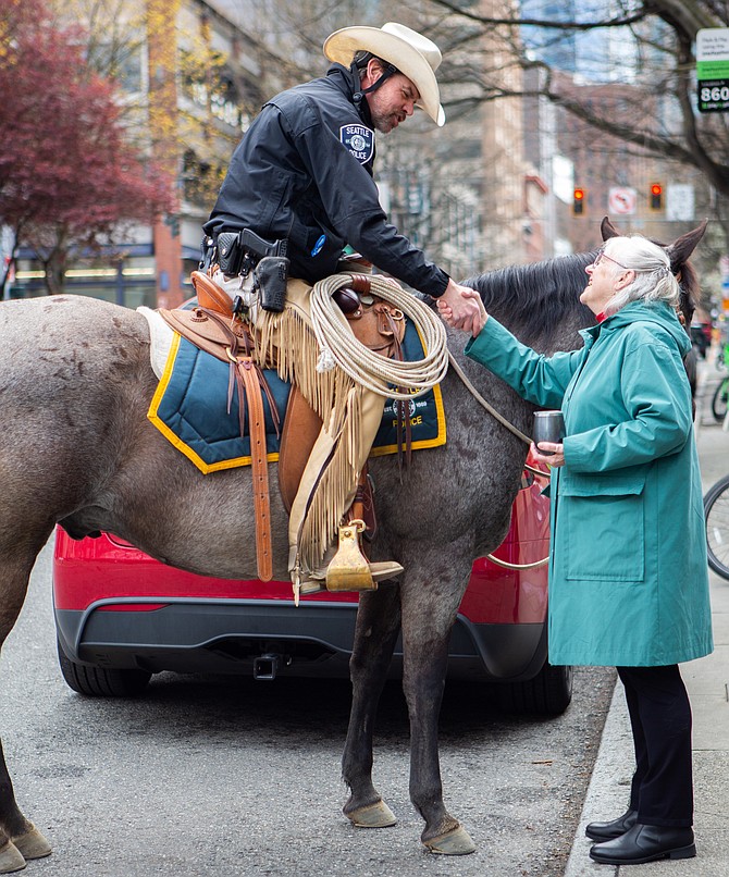 The Seattle Police Foundation is excited to launch its inaugural Sponsor-a-Horse fundraiser, benefiting the Seattle Police Department’s iconic Mounted Patrol Unit.