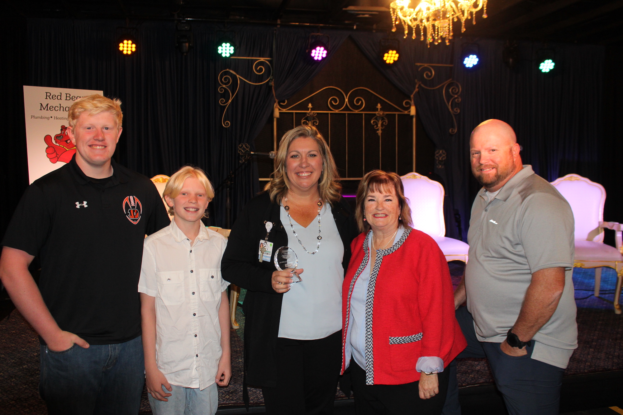 Gardnerville's Janelle Hoover gets 'True Heroes' award | Serving Carson City for over 150 years - Vimarsana News