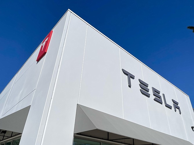 Case Solum, founder and owner of Solum Construction, has announced the firm has completed construction of the new Tesla Collision Center in Reno.