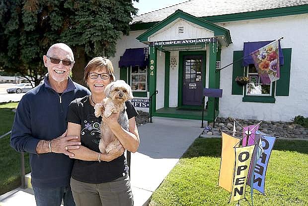 Stan and Sue Jones outside the Purple Avocado in 2016/NNG photo
