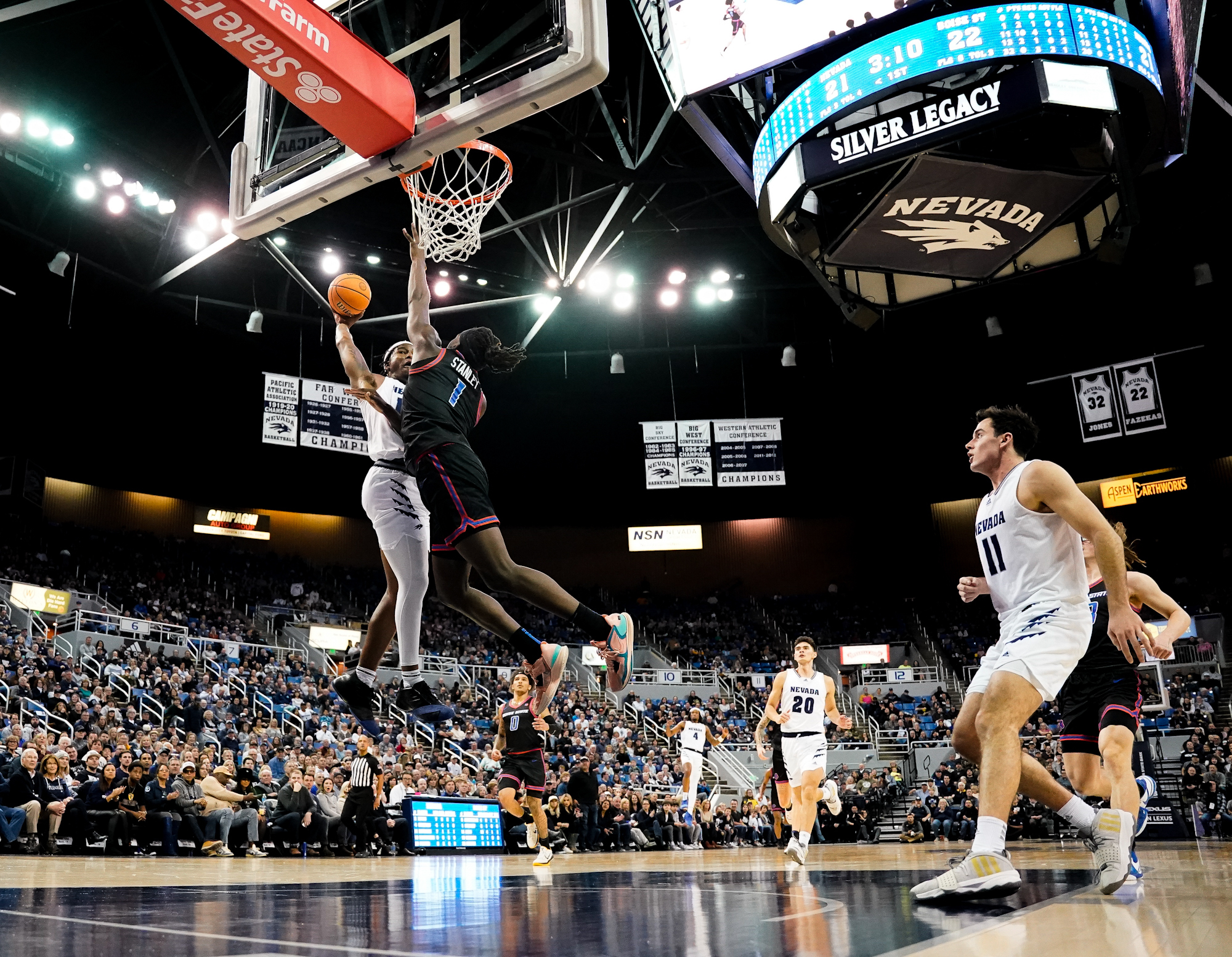 Boise State muscles past Pack in big MW showdown - Vimarsana News