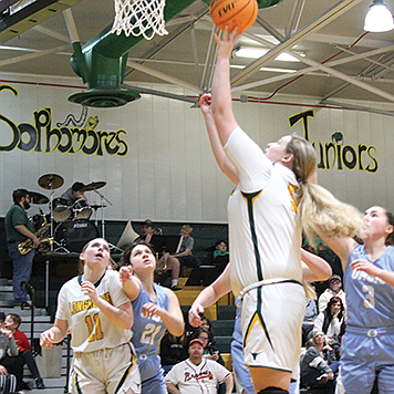 Battle Mountain’s Jenna Chopp goes up for a shot in Friday’s game against Oasis Academy.